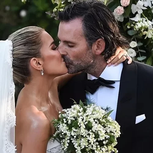 10 μίνιμαλ updos που θα σε αναδείξουν στην πιο κομψή νύφη της δεκαετίας