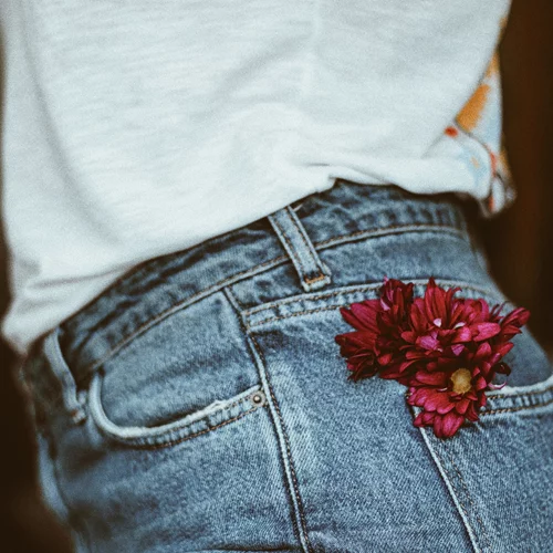 Περίοδος: 5 ασυνήθιστα συμπτώματα που μπορεί να έχεις κατά τη διάρκεια του έμμηνου κύκλου