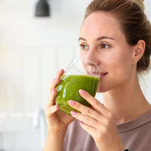 Ακόμα και ½ φλιτζάνι την ημέρα αρκεί: Η πράσινη υπερτροφή που μειώνει τον κίνδυνο εμφράγματος