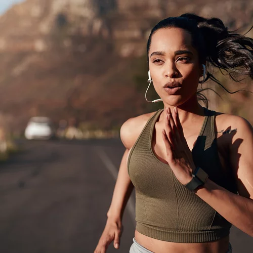 Είναι ασφαλές να γυμνάζεσαι με άδειο στομάχι;