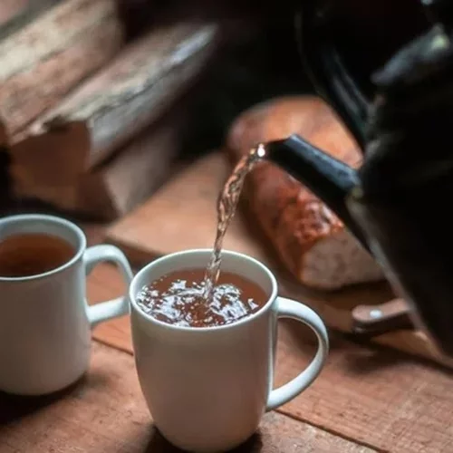 Το ρόφημα που πρέπει να δοκιμάσεις για να ξεπρηστεί η κοιλιά σου