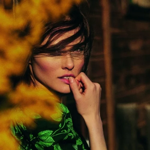 "Είμαι πολύ νέα για Αλτσχάιμερ;" Όλα όσα πρέπει να γνωρίζουμε για την εκφυλιστική νόσο του εγκεφάλου