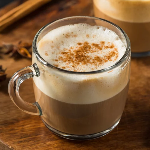Salted caramel latte: Ένα πεντανόστιμο ρόφημα με καραμέλα από... χουρμάδες!