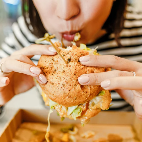 Στόχος υγείας: 12% λιγότερο "κρυμμένο" αλάτι στις τροφές