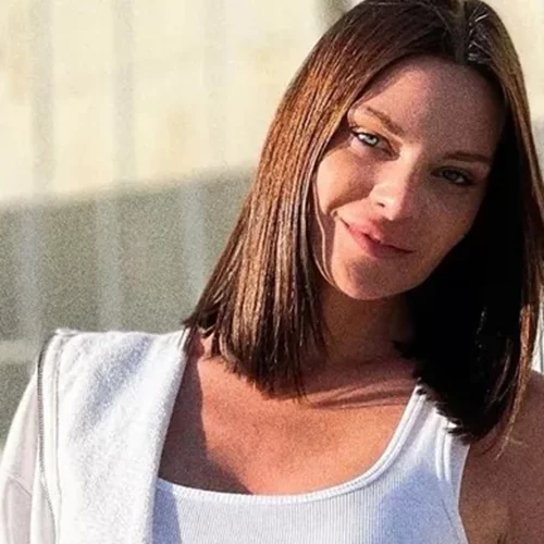 Υβόννη Μπόσνιακ: Με αυτή τη γυμναστική διατηρεί το εντυπωσιακό της κορμί