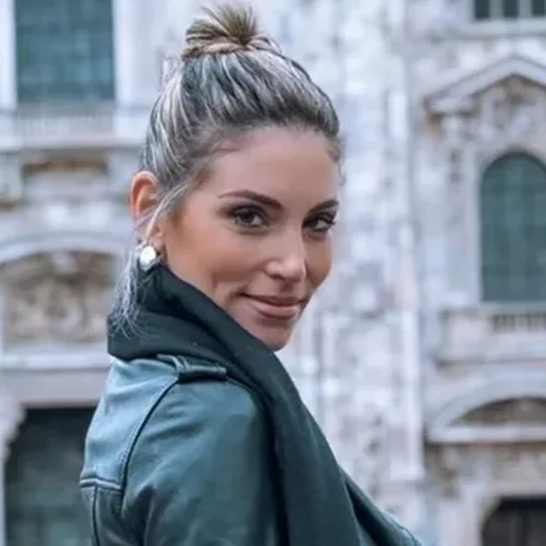 Αθηνά Οικονομάκου: Αυτό είναι το (πολύ) καλυπτικό foundation που χρησιμοποιεί