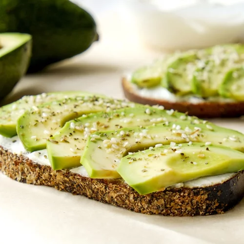 Τα 6 καλύτερα "αντιγηραντικά" πρωινά - για να νιώθεις και να φαίνεσαι 10 χρόνια νεότερη