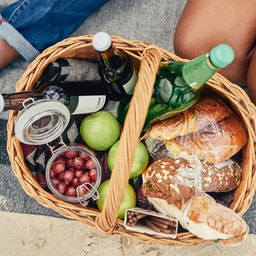 Τι να φορέσεις για να πας για πικ-νικ την άνοιξη