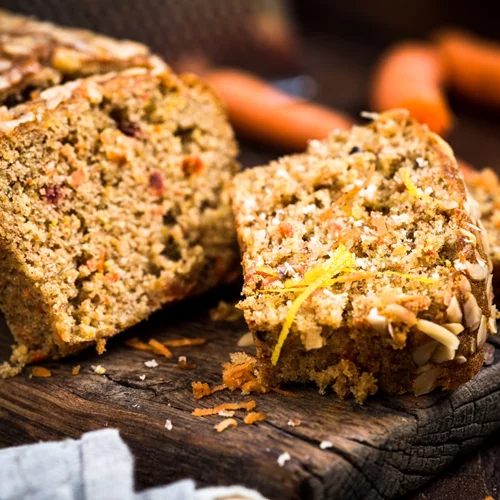 Κέικ καρότου με ελαιόλαδο και καρύδια: Η αυθεντική συνταγή χωρίς βούτυρο