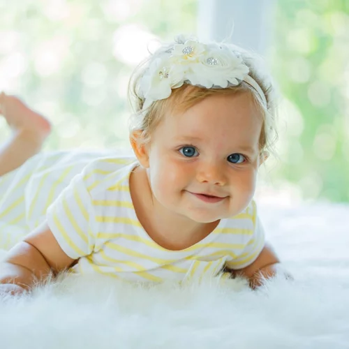 Η νέα τάση στα ονόματα μωρών έχει άρωμα παλιάς εποχής