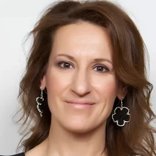 Γυναίκες στο τιμόνι της υγείας: Χριστίνα Αργυρόκου