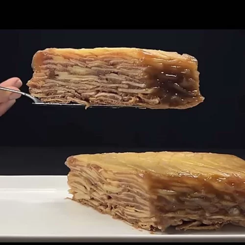 Ζουμερή μηλόπιτα χωρίς ζύμη και χωρίς αυγά - Έτοιμη σε λίγα λεπτά