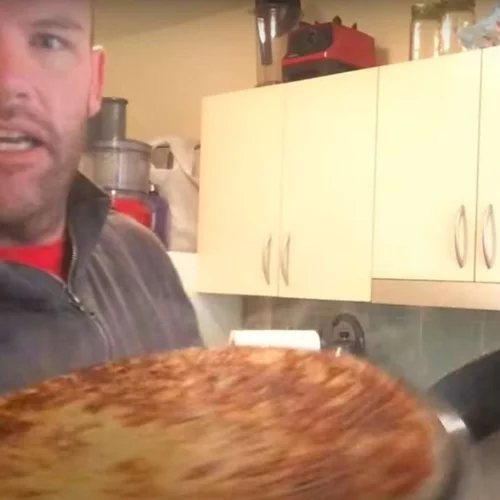 Ένας άντρας έτρωγε μόνο πατάτες για έναν χρόνο και ιδού τι του συνέβη (video)