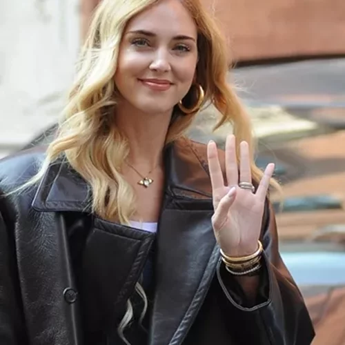 Το mani trend που λατρεύουν οι κοπέλες με κοντά νύχια