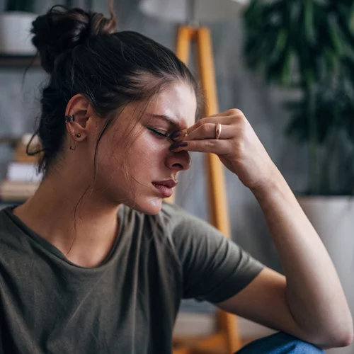 Υποφέρεις από ημικρανία; Το tip για να ανακουφιστείς αμέσως