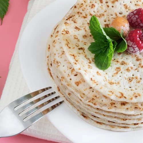 Κουακερόπιτα: Η "υγιεινή κρέπα" της Τζίνας Αλιμόνου με 3 υλικά είναι ιδανική για πρωινό