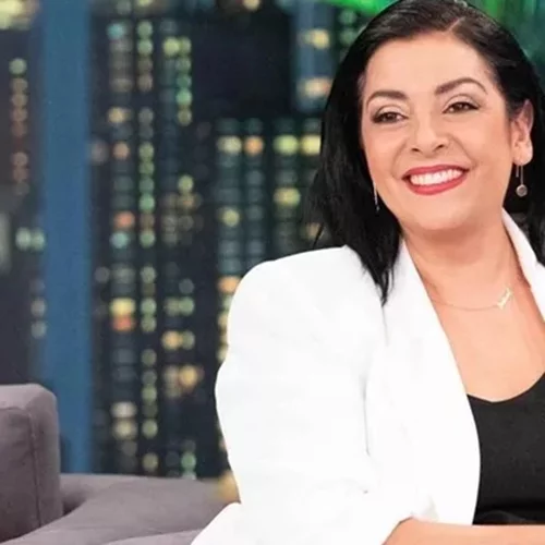 Βασιλική Ανδρίτσου: "Όταν έβλεπα τους τίτλους "έγινε μαμά στα 46 της", μόνο υπερηφάνεια ένιωθα..."