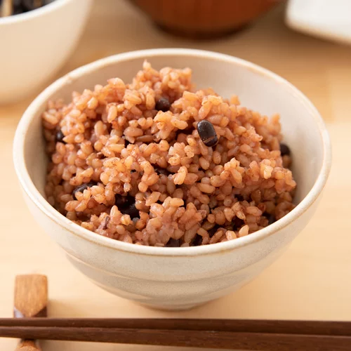 Ασπράδι αυγού, σόγια ή καστανό ρύζι; Ποια πρωτεΐνη πραγματικά αφομοιώνεται από τον οργανισμό