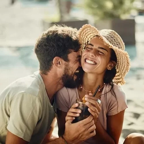 Ποια ζώδια θα ερωτευτούν φέτος το καλοκαίρι και ποια θα χωρίσουν;