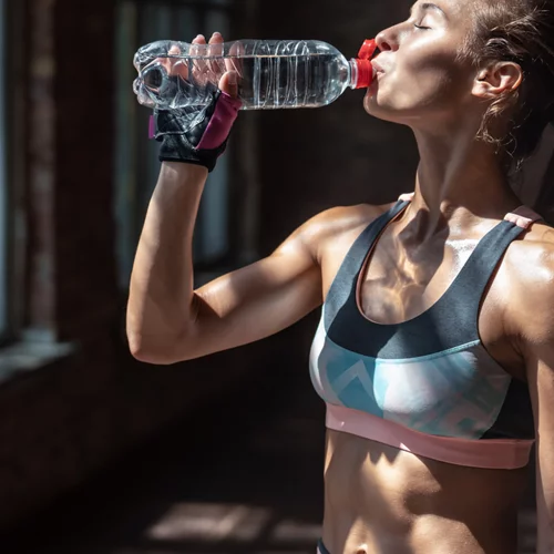 Νιώθεις κουρασμένη; Τι άσκηση να κάνεις σε κάθε περίπτωση; (ναι, άσκηση)