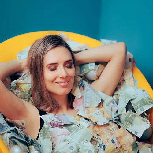 5 πεποιθήσεις που υπονομεύουν τη σχέση σου με το χρήμα