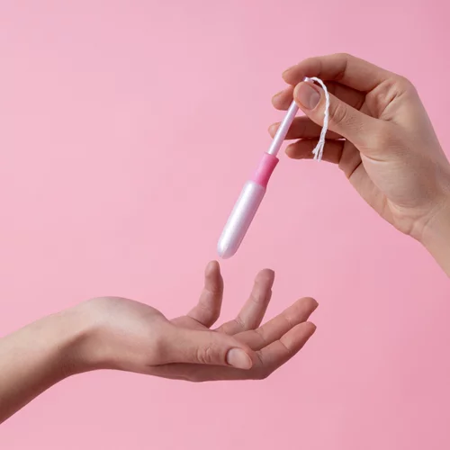 Όσα πρέπει να γνωρίζεις για τα ταμπόν - plus οι ερωτήσεις που ντρέπεσαι να κάνεις