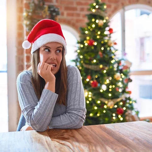 Πώς να σταματήσεις να τρως τα νύχια σου - μια και καλή!