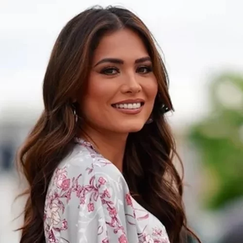 Τα μολύβια ματιών που φωτίζουν υπέροχα τα καστανά μάτια