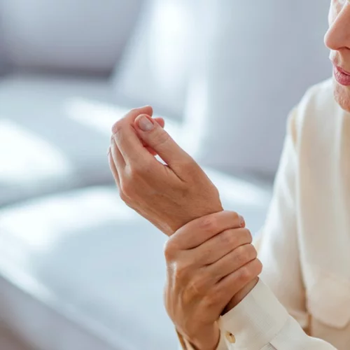 Μπορεί η long covid να "αφήσει" πίσω της αυτοάνοσο;