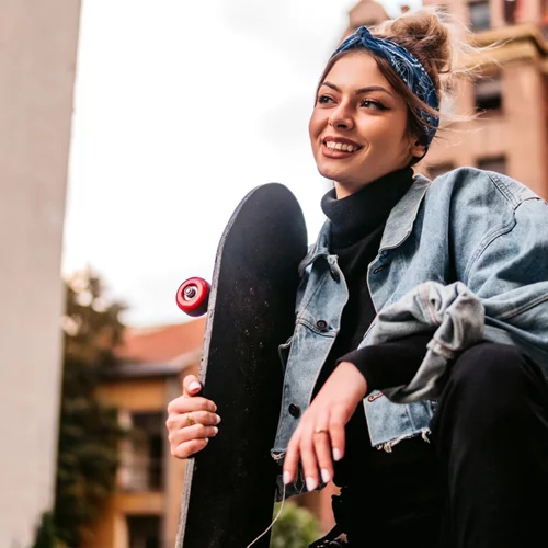 Hair Accessories: Οι 8 τάσεις που πρέπει να υιοθετήσεις φέτος την άνοιξη