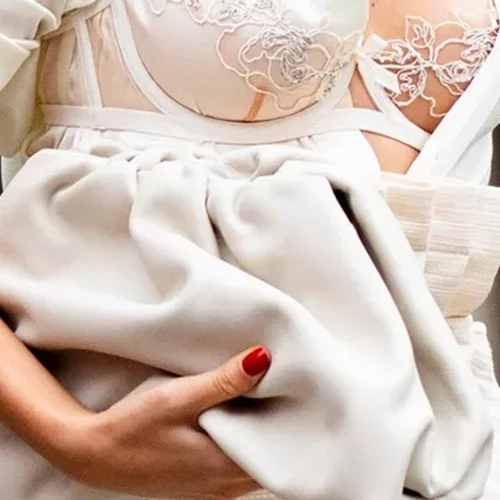 6 βερνίκια νυχιών στις πιο chic αποχρώσεις του φετινού καλοκαιριού