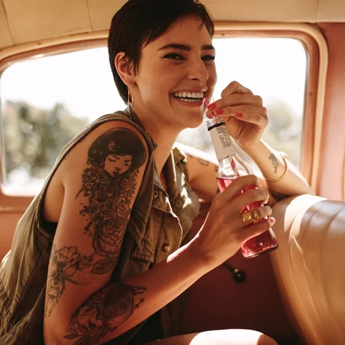 Τι γίνεται αν καταναλώνω πολλά ροφήματα με ζάχαρη κατά τη διάρκεια του καλοκαιριού;