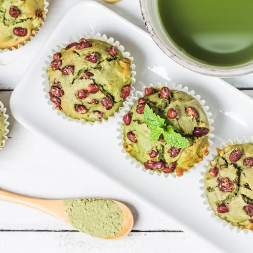 Muffins με σκόνη μάτσα για αποτοξίνωση και ενέργεια