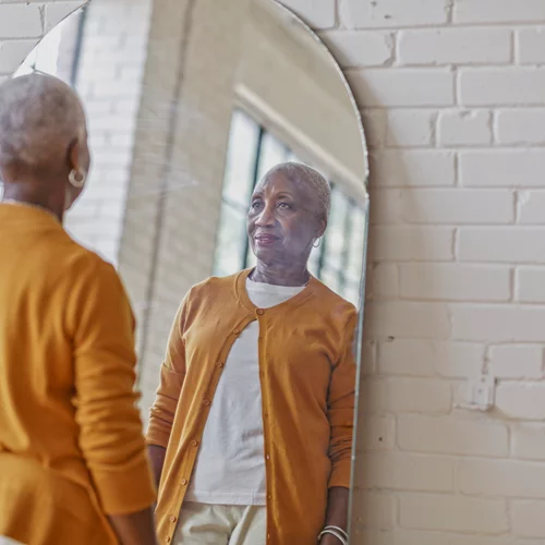 Positive vibes only: Καταρρίπτουμε 3 μύθους για την αυτοβοήθεια