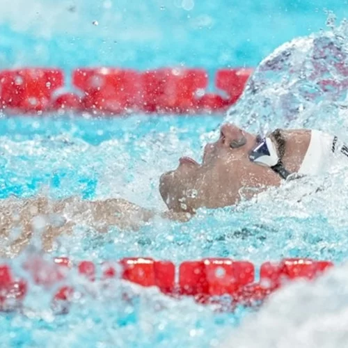 Ολυμπιακοί Αγώνες 2024 | Χρήστου και Σίσκος πέρασαν στα ημιτελικά των 200μ. ύπτιο