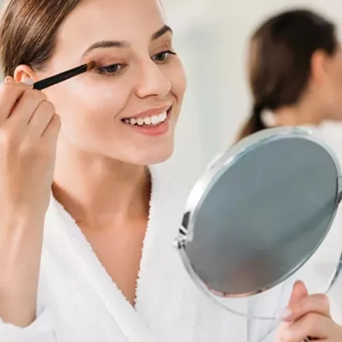 Πώς θα πετύχεις φυσικό εφέ ανόρθωσης ματιών μόνο με μια σκιά