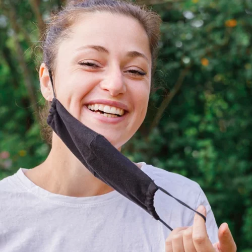 Πιστοποιητικά, μάσκες, τεστ και γιορτές του Πάσχα: Τι αλλάζει