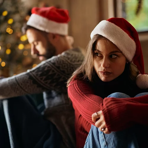 Η "ιδανική" στιγμή για τελειώσεις μια σχέση πριν τα Χριστούγεννα