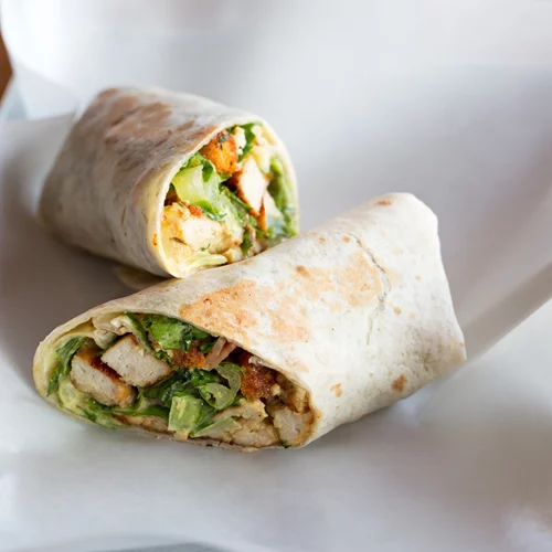 Αραβική πίτα vs ψωμί του τοστ: Τι είναι πιο υγιεινό και ποιο τελικά να επιλέξεις