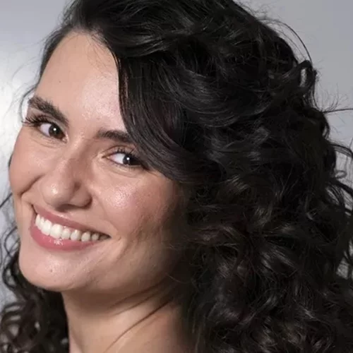 Disco curls for a night out: Πώς να δημιουργήσεις μόνη σου τις πιο όμορφες μπούκλες