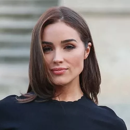 Εφέ λίφτινγκ: 3 μυστικά μακιγιάζ που καμουφλάρουν τη χαλάρωση