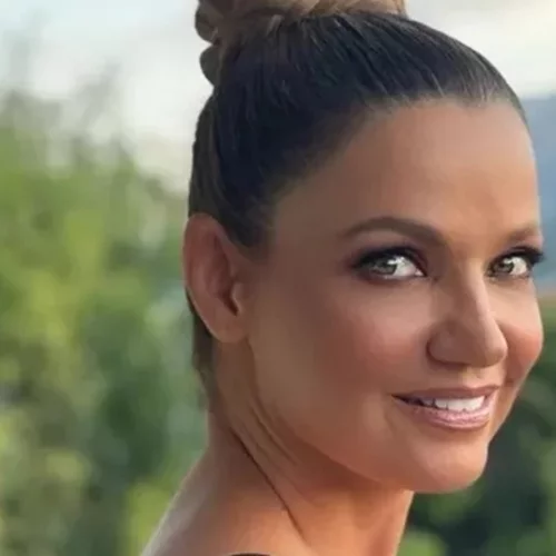 Η Παναγιώτα Βλαντή με νέο κούρεμα και χρώμα μαλλιών: Η chic αλλαγή που κάνουν τώρα όλες οι celebrities