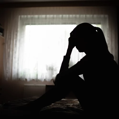 Αυτά είναι τα 10 σιωπηλά σημάδια της κατάθλιψης