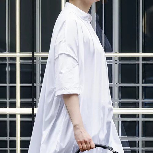 Άνοιξη 2025: Αυτή η τσάντα θα γίνει η εμμονή σου σύμφωνα με το TikTok