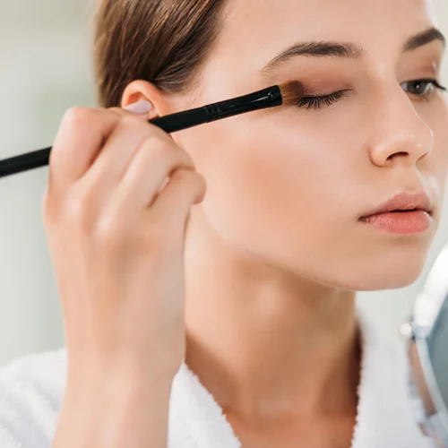 10 γρήγορες συμβουλές για να κάνεις τέλειο μακιγιάζ κάθε μέρα