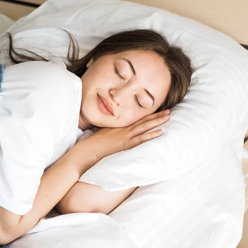 5 λόγοι που η γυμναστική θα σε κάνει να κοιμάσαι "σαν πουλάκι"