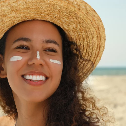 Τα must have για το πιο πλήρες νεσεσέρ του καλοκαιριού