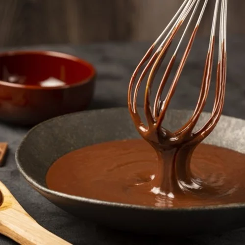 Γλυκό ψυγείου με μόνο 2 υλικά - Οικονομικό και έτοιμο σε 5 λεπτά