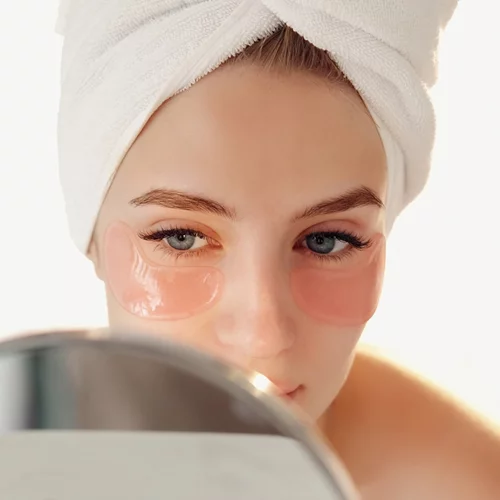 Μαύροι κύκλοι: 4 τροφές για υγιές δέρμα γύρω από τα μάτια - Τις καταναλώνεις;