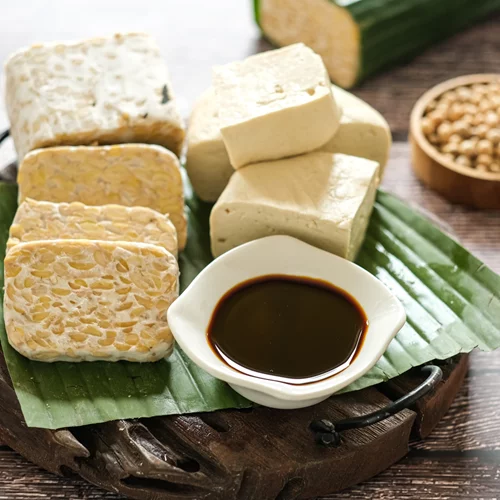 Τόφου ή τέμπε: Ποιο φυτικό τρόφιμο έχει περισσότερη πρωτεΐνη;